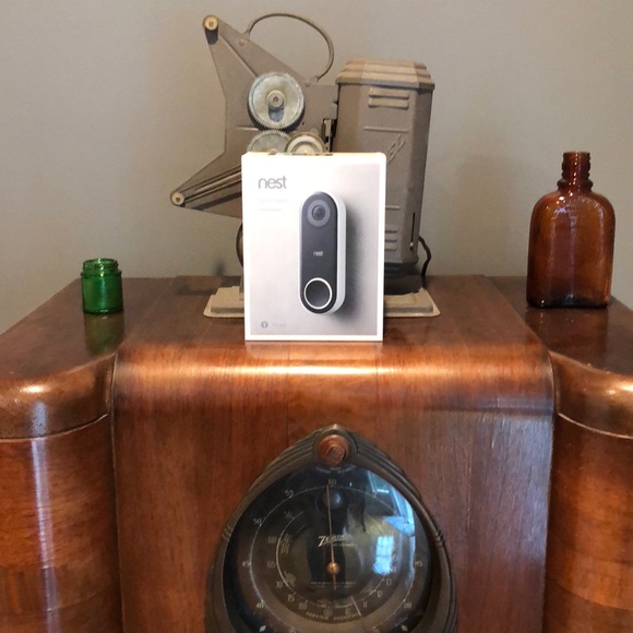 Nest Hello video doorbell - Picture 2 of 3